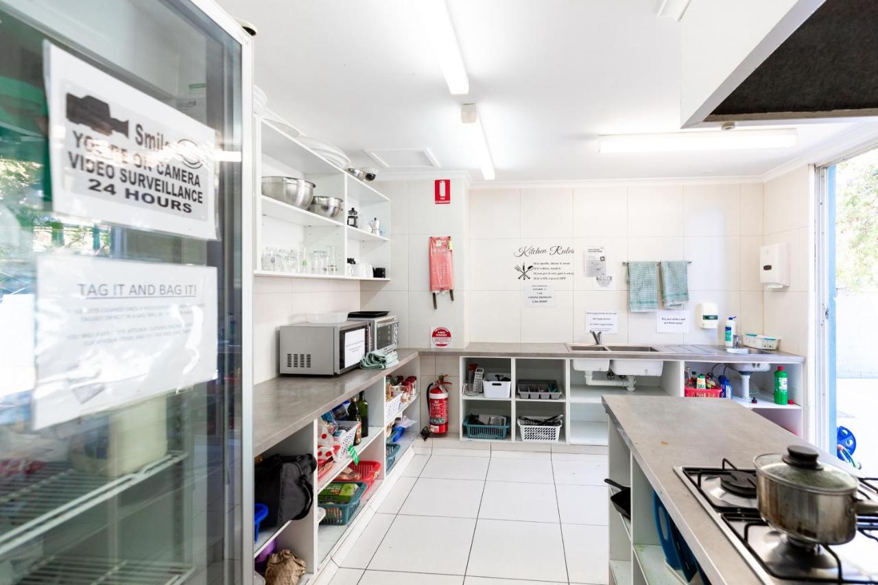 Aquarius Gold Coast Hostel Εξωτερικό φωτογραφία