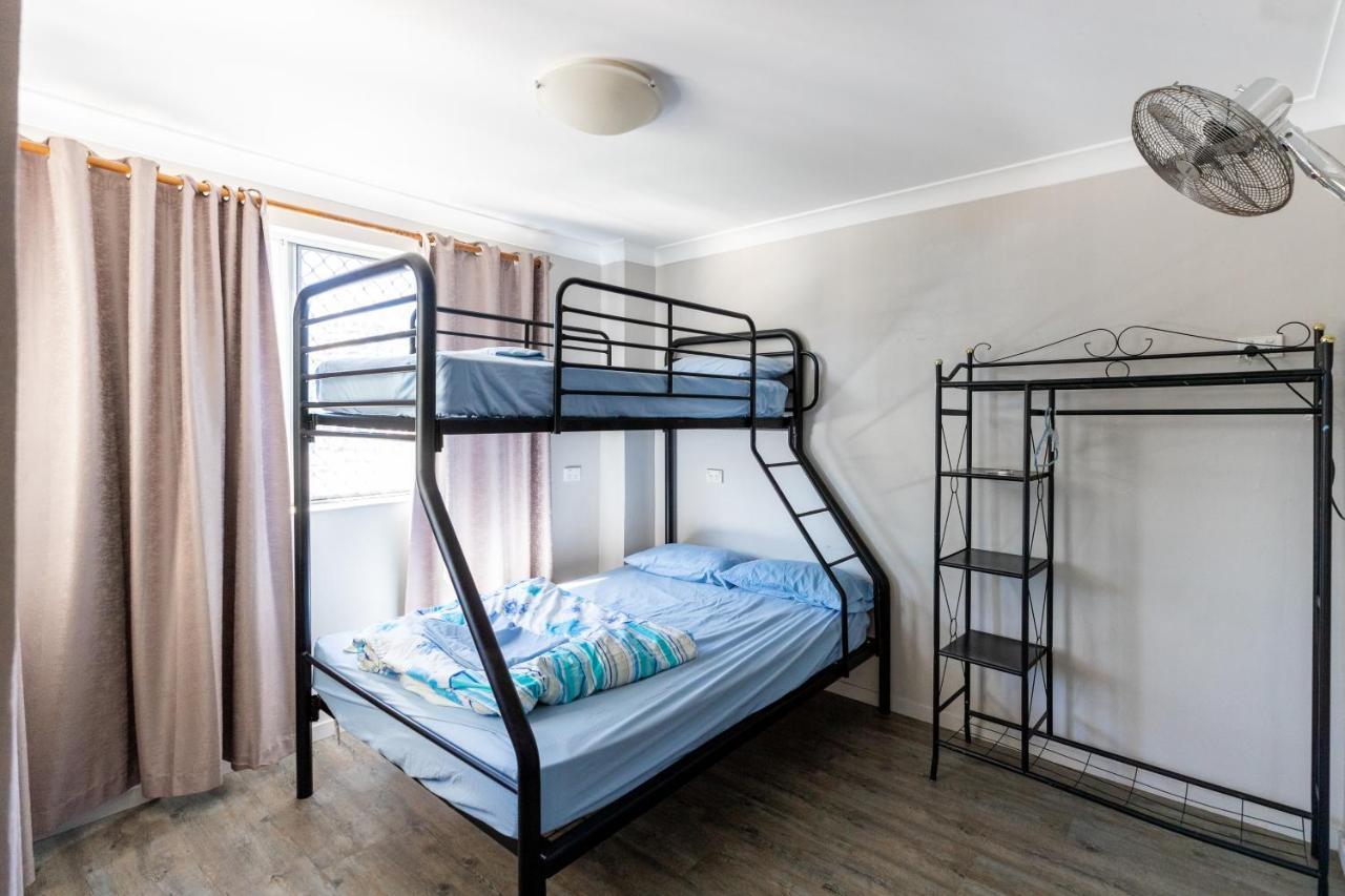 Aquarius Gold Coast Hostel Εξωτερικό φωτογραφία