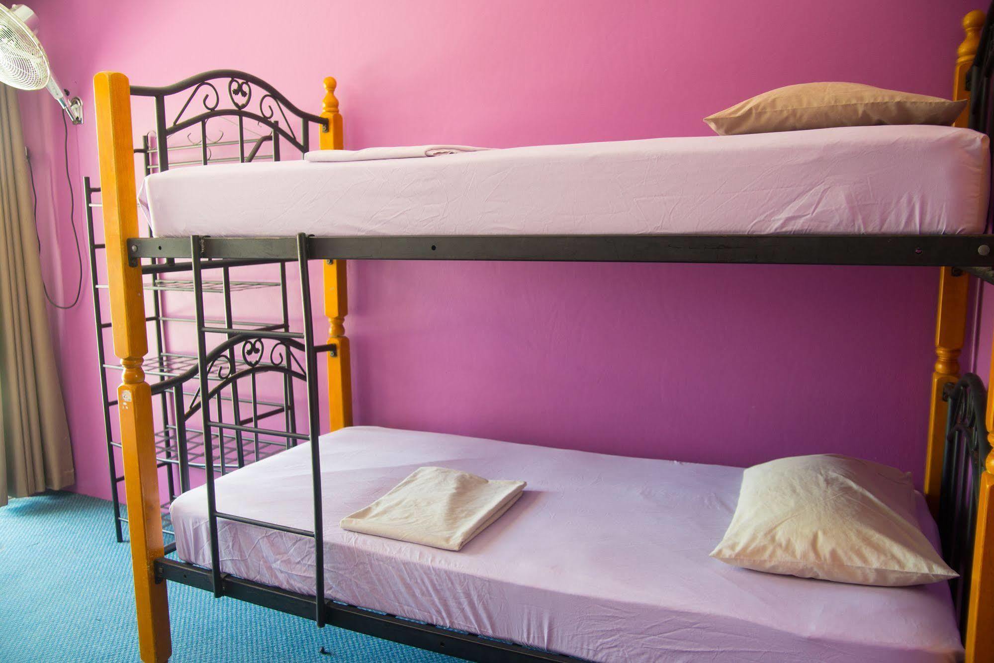 Aquarius Gold Coast Hostel Εξωτερικό φωτογραφία