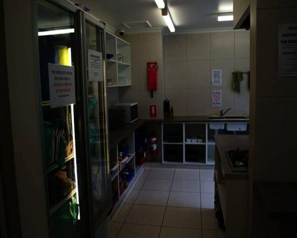 Aquarius Gold Coast Hostel Εξωτερικό φωτογραφία